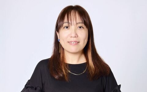 【『夜の道標』ドラマ化】「数年前から“正しさが変わること”について考えるようになりました」原作者・芦沢央が製作陣に託した幻の“第一稿”