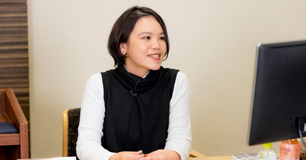 作家・辻村深月さんが高校生とのオンライン読書会で語ったこととは?