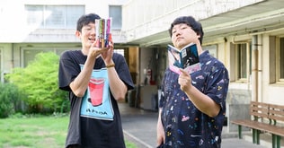 「ほぼ全部運命、みたいな気もしますよね」キングオブコント2025優勝コンビが語る、自分を培ってくれた漫画と、コンビのこと。