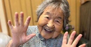 健康長寿の象徴『102歳、一人暮らし。』と『103歳、名言だらけ。』、累計20万部突破のベストセラーの秘密を書店員が明かす