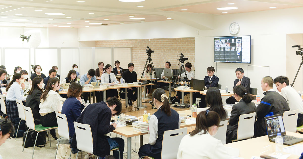 ［第11回高校生直木賞レポート］語るべきことの決して尽きない議論の中で